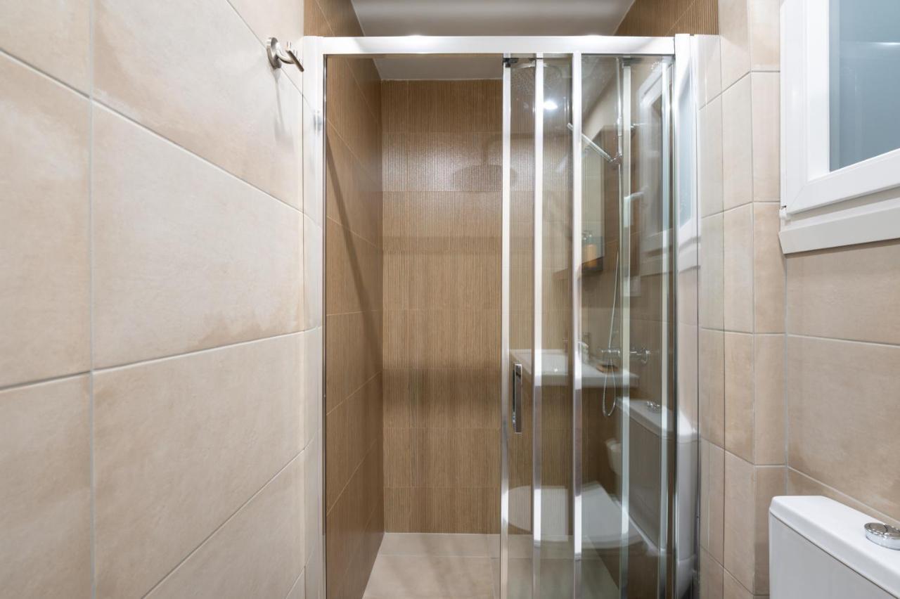 Apt Seventeen_2-Bedroom Flat_Athens Citycentre エクステリア 写真